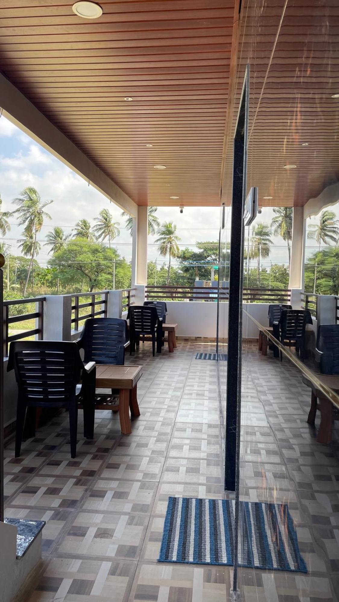 Mamatha Guest Inn Hampi Eksteriør bilde